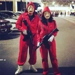 Money Heist karnavaliniai rubai kartu su kauke Money Heist karnavaliniai rubai kartu su kauke
